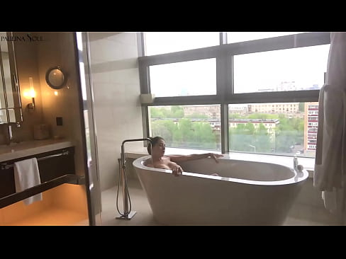 ❤️ Tremenda pupa che si masturba appassionatamente la figa in bagno Video di sesso di qualitàal it.mass-pr.ru ❤️